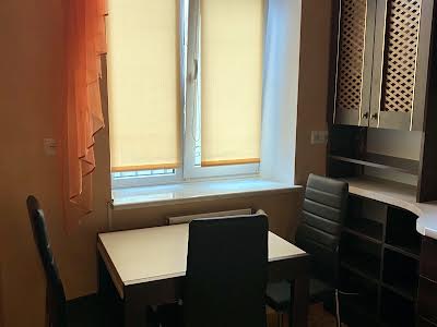 квартира за адресою Генерала Тараса Чупринки вул. (Пушкіна), 60