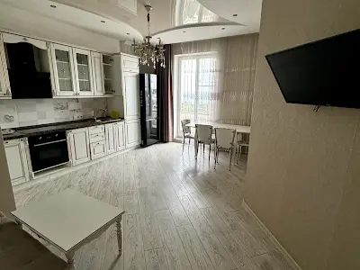 квартира за адресою Леонтовича вул. (Бєлінського), 16