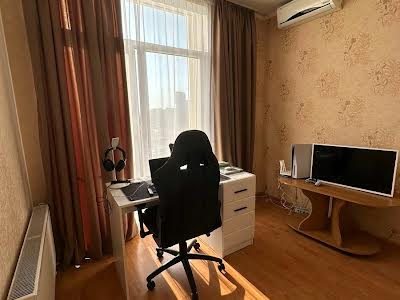 квартира за адресою Регенераторна вул., 4 к1
