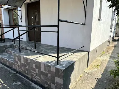 дом по адресу Серафимовича