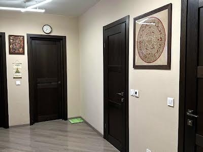 квартира по адресу Драгоманова ул., 2