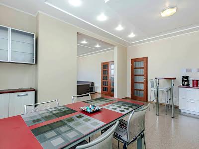 квартира за адресою Предславинська вул., 31/11