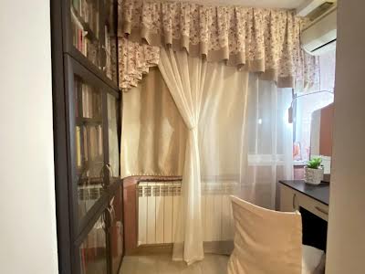 квартира за адресою Робоча вул., 75