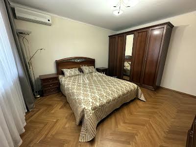 квартира за адресою Олександра Кониського вул., 16