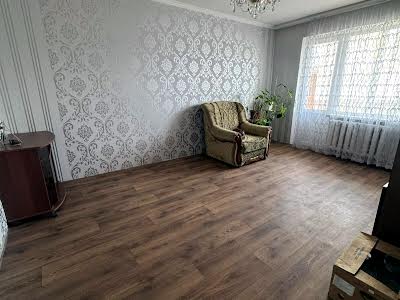 квартира по адресу Степана Бандери, 22/2