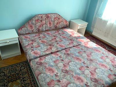 квартира за адресою Собранецька вул., 144