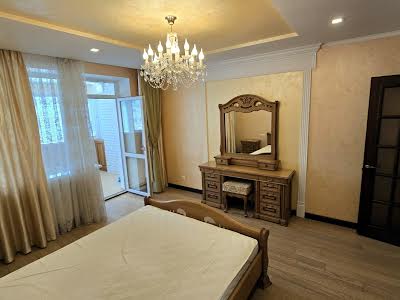 квартира за адресою Лазурна вул., 5 к11