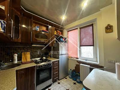 квартира за адресою Космонавтів вул., 26