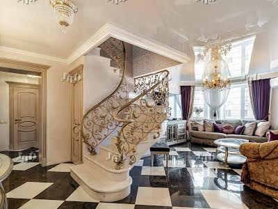 квартира по адресу Боголюбова ул., 16