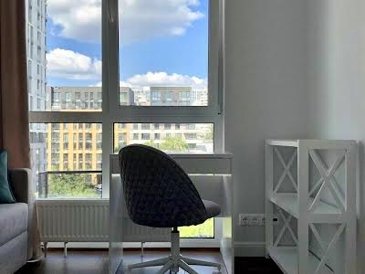 квартира по адресу Салютная ул., 2