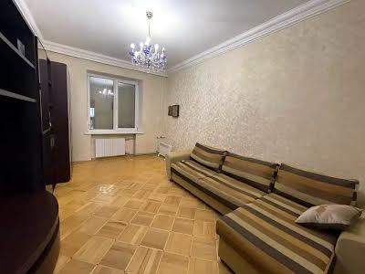 квартира за адресою Дмитра Яворницького просп. (Карла Маркса), 20