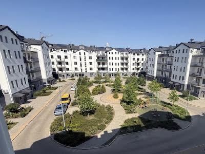 квартира за адресою Академіка Сахарова вул., 11