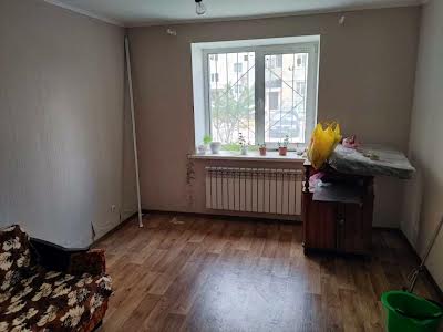 квартира за адресою Боровиковського, 4
