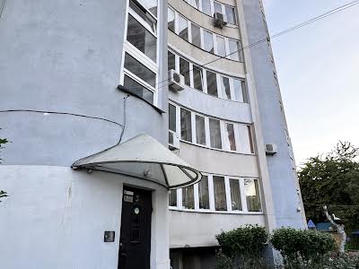 квартира за адресою Посмітного, 22