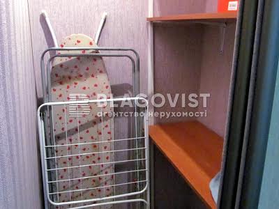 квартира по адресу Любомира Гузара просп. (Космонавта Комарова), 28