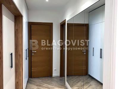 квартира за адресою Драгоманова вул., 2-А
