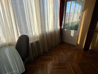 квартира за адресою Полярна вул., 5