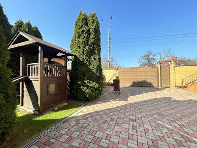 будинок за адресою Сунична вул., 144