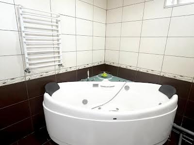 будинок за адресою Моторна вул., 140
