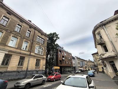 квартира за адресою Пекарська вул., 30