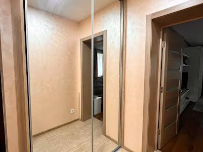 квартира за адресою Малоголосківська вул., 8а