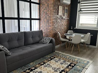 квартира за адресою Деміївська вул., 16