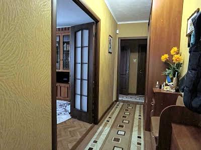 квартира за адресою Героїв просп., 32