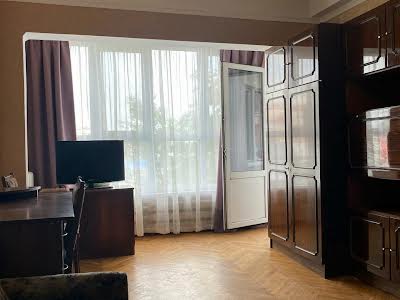 квартира за адресою Озерна вул., 30/51