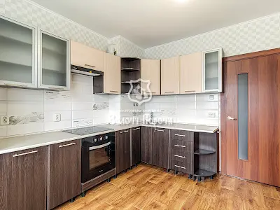 квартира за адресою Сергія Данченка вул., 1