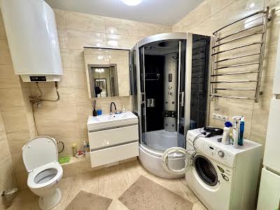квартира за адресою Драгоманова вул., 2-А