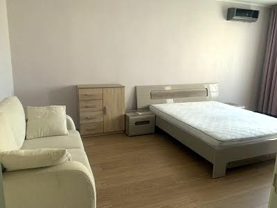 квартира за адресою Героїв Дніпра вул., 75