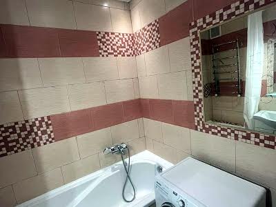 квартира за адресою Галицька вул., 112