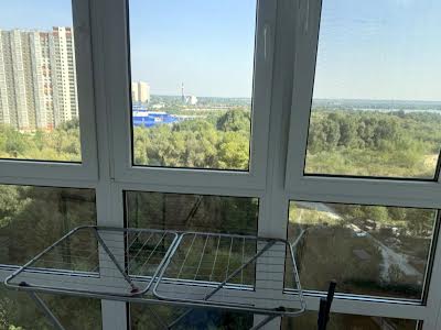 квартира за адресою Софії Русової вул., 7-Г