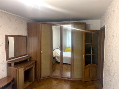 квартира за адресою Михайла Бойчука вул. (Кіквідзе), 41