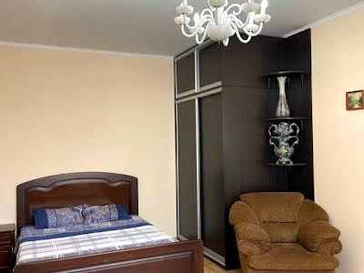 квартира за адресою Незалежності вул., 11/4