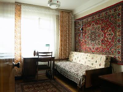 квартира по адресу Ореста Левицкого ул. (Академіка Курчатова), 8