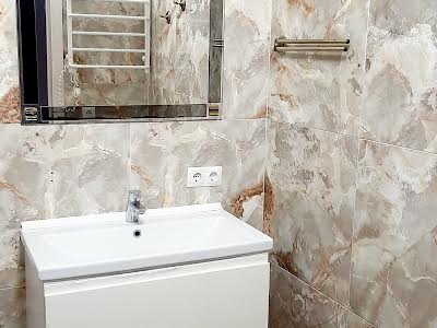 квартира за адресою Олени Пчілки вул., 8