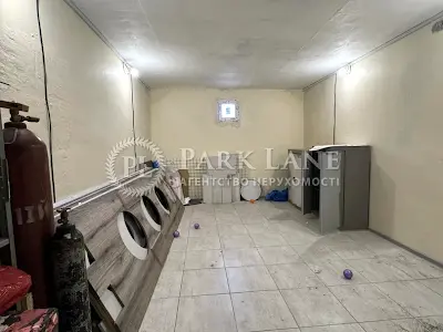 комерційна за адресою Михайла Донця вул., 2-Б