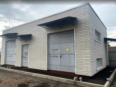 комерційна за адресою Лугова, 13ж