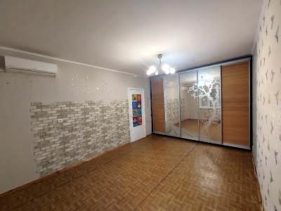 квартира за адресою Вишняківська вул., 5