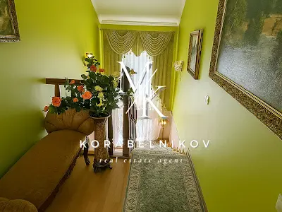 будинок за адресою Освіти вул., 12