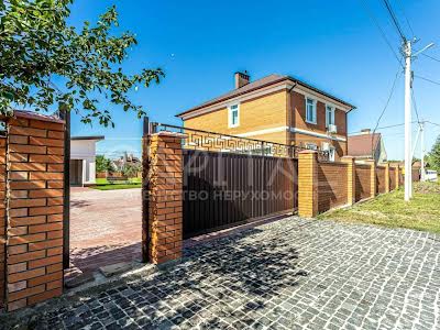 будинок за адресою Центральна вул.