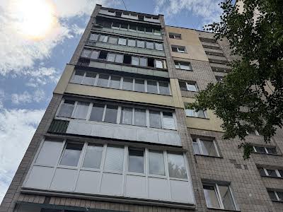 квартира по адресу Днепровская ул., 9
