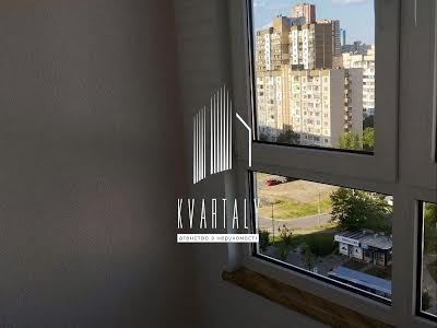 квартира за адресою Драгоманова вул., 10
