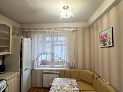 квартира за адресою Микільсько-Слобідська вул., 4б