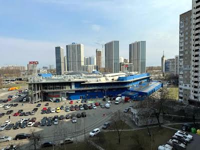 квартира за адресою Академіка Заболотного вул., 23