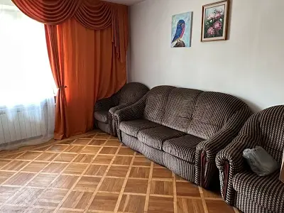 квартира за адресою Анни Ахматової вул., 3-А