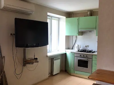 квартира за адресою Леоніда Первомайського вул., 11