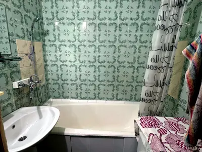 квартира за адресою Феофіла Яновського вул., 2