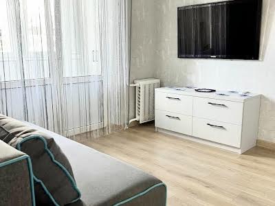 квартира за адресою Маршала Рокосовського просп., 3-А